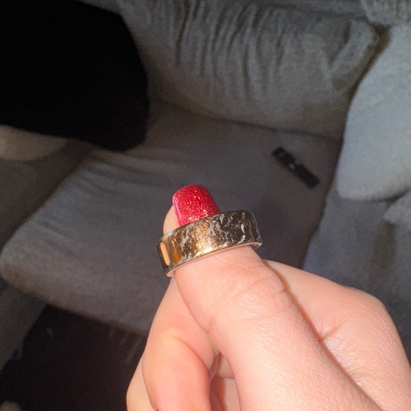 Oura Ring 4 Rose Gold Size 8 - Picture 5 of 7